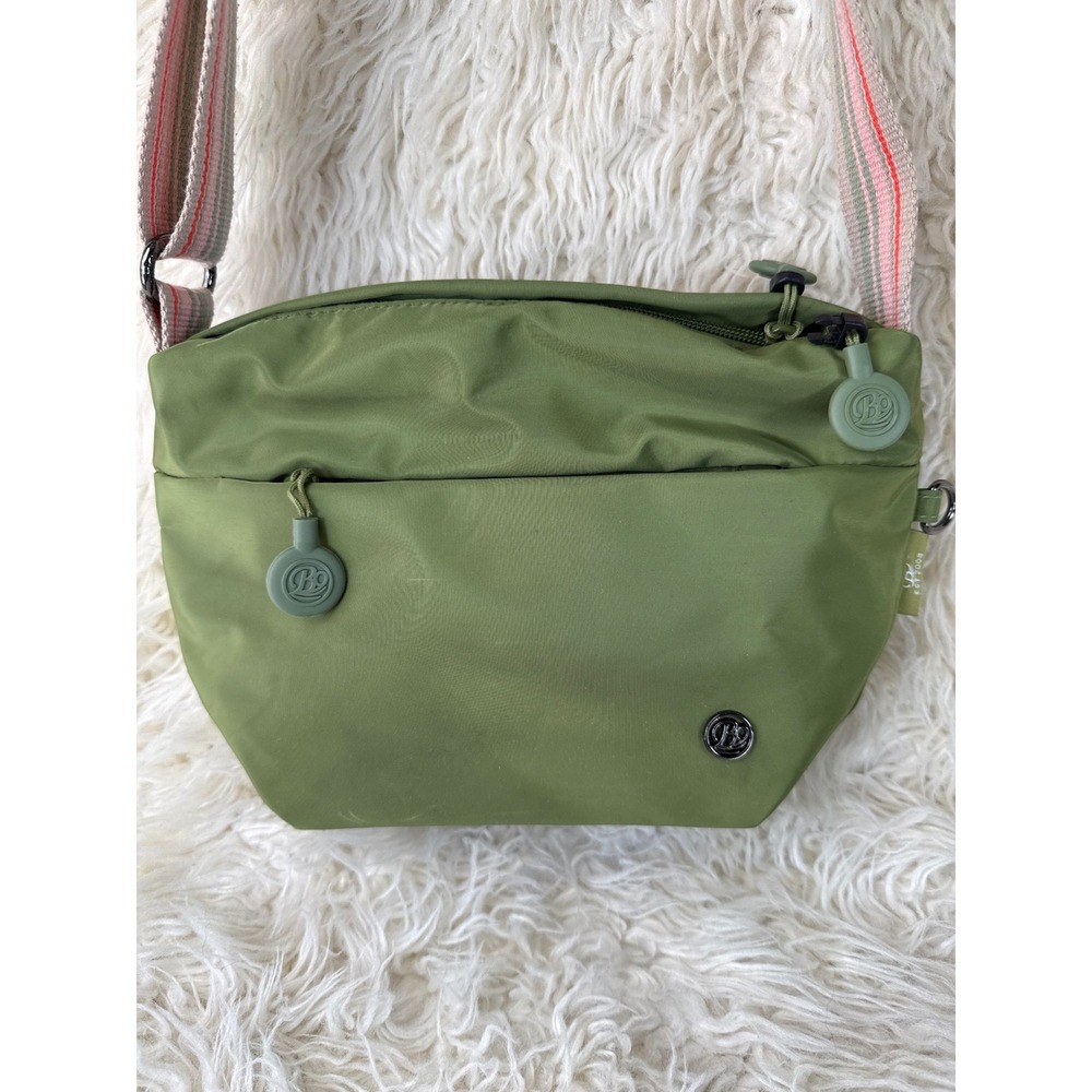 BOBO Olive Green Nylon Crossbody Bag Unisex Adjustable Strap Messenger Travel - Picture 2 of 14